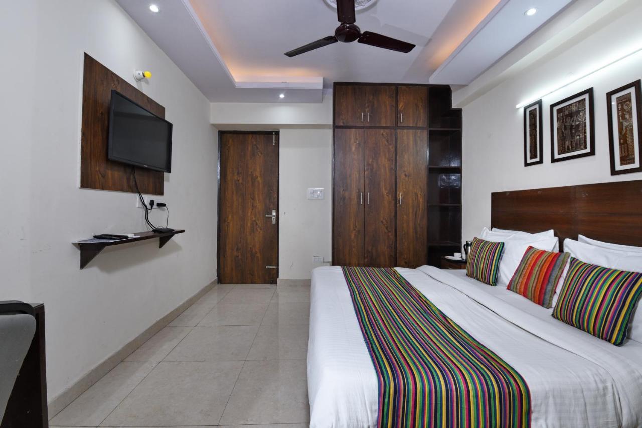 Hotel Admire Inn "Atta Market, Noida Sector 18" Luaran gambar